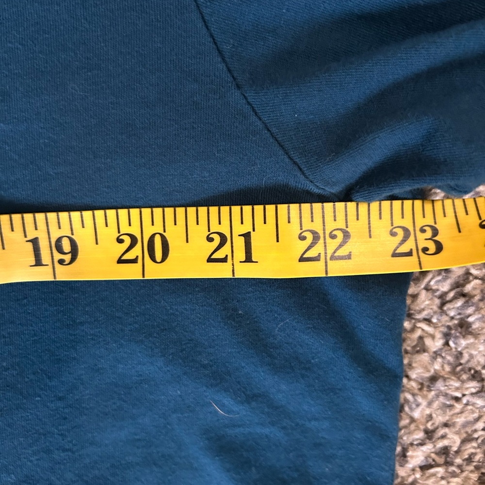 5/$25 True Religion men’s deep teal and orange t-shirt size XL - Picture 5 of 6